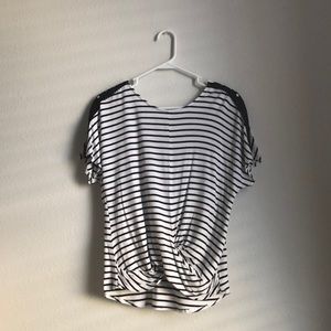 Striped tee with tie in front